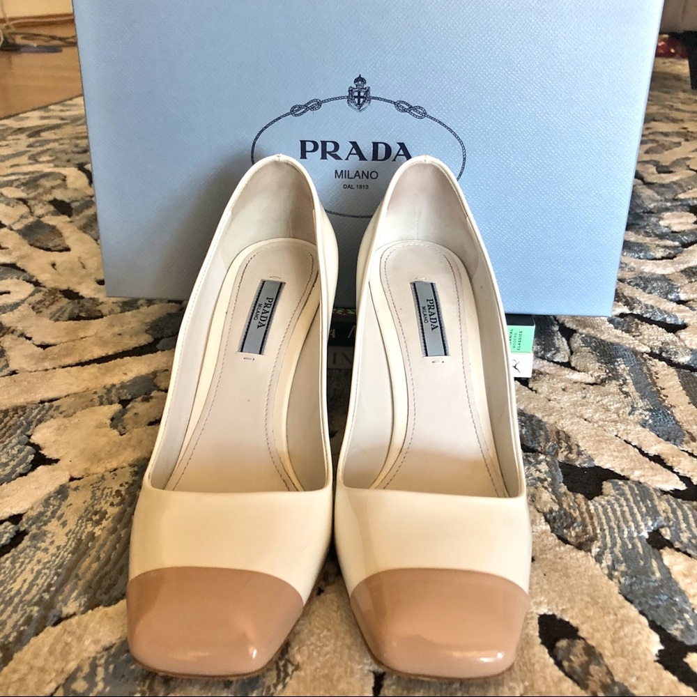 Prada Two Tone Shoes Heels Pumps